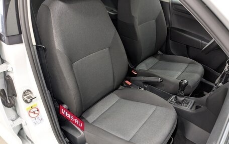 Skoda Rapid I, 2019 год, 920 000 рублей, 12 фотография