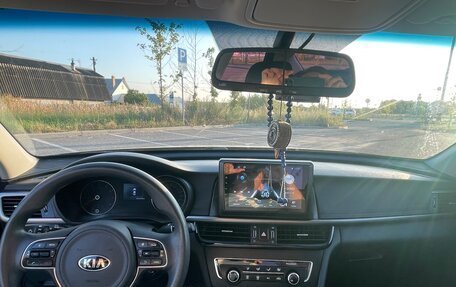 KIA K5 II, 2017 год, 1 720 000 рублей, 6 фотография