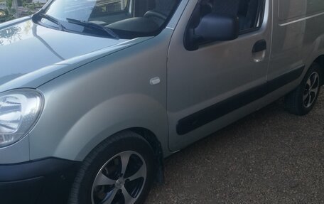 Renault Kangoo II рестайлинг, 2008 год, 600 000 рублей, 3 фотография