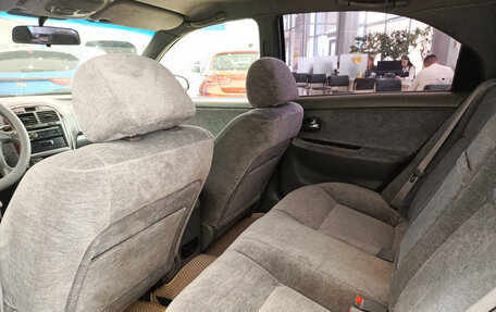 KIA Magentis I, 2004 год, 390 000 рублей, 16 фотография