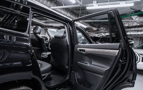Toyota Highlander, 2025 год, 5 300 000 рублей, 17 фотография