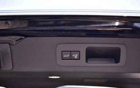 Toyota Land Cruiser, 2025 год, 11 988 800 рублей, 17 фотография