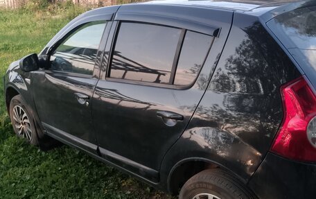 Renault Logan I, 2010 год, 650 000 рублей, 1 фотография