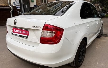 Skoda Rapid I, 2014 год, 500 000 рублей, 4 фотография