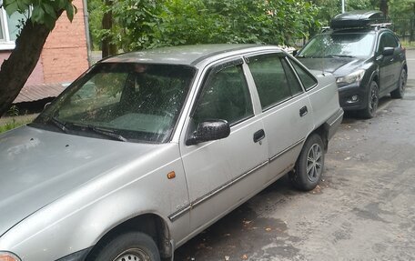 Daewoo Nexia I рестайлинг, 2001 год, 100 000 рублей, 4 фотография