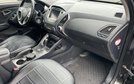 Hyundai ix35 I рестайлинг, 2013 год, 1 300 000 рублей, 10 фотография
