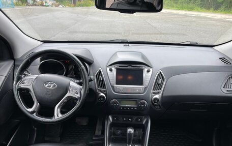 Hyundai ix35 I рестайлинг, 2013 год, 1 300 000 рублей, 12 фотография