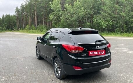 Hyundai ix35 I рестайлинг, 2013 год, 1 300 000 рублей, 4 фотография
