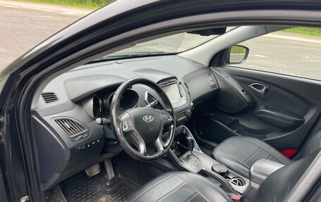 Hyundai ix35 I рестайлинг, 2013 год, 1 300 000 рублей, 13 фотография