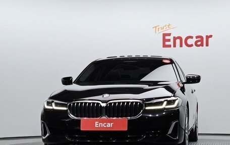 BMW 5 серия, 2022 год, 3 360 000 рублей, 2 фотография