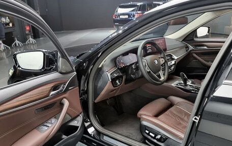 BMW 5 серия, 2022 год, 3 360 000 рублей, 5 фотография