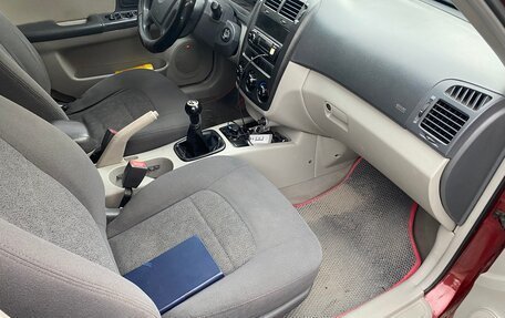 KIA Cerato I, 2006 год, 500 000 рублей, 10 фотография