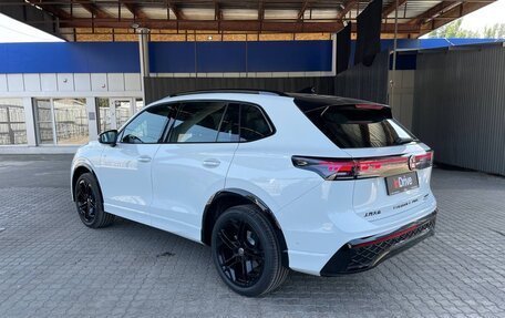 Volkswagen Tiguan, 2025 год, 4 600 000 рублей, 8 фотография