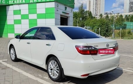 Toyota Camry, 2015 год, 1 990 000 рублей, 5 фотография