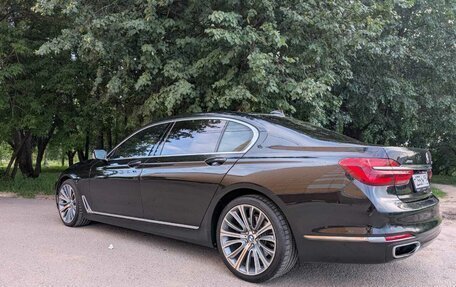 BMW 7 серия, 2018 год, 3 100 000 рублей, 6 фотография