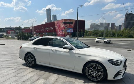 Mercedes-Benz E-Класс AMG, 2021 год, 9 450 000 рублей, 3 фотография