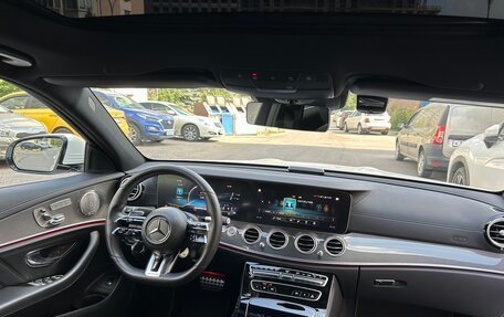 Mercedes-Benz E-Класс AMG, 2021 год, 9 450 000 рублей, 25 фотография
