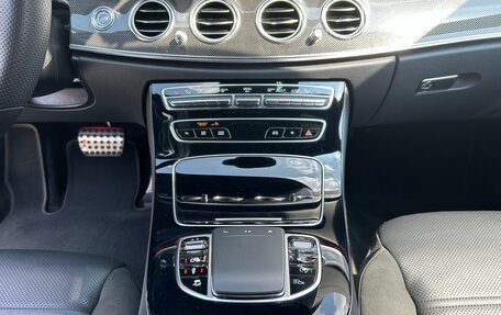 Mercedes-Benz E-Класс AMG, 2021 год, 9 450 000 рублей, 32 фотография