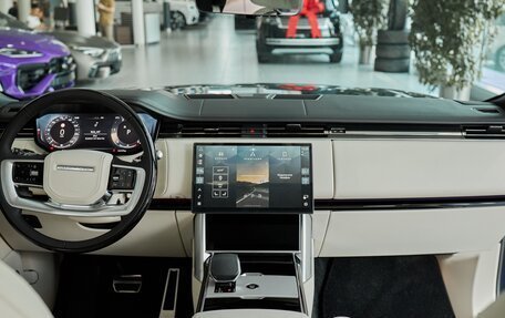 Land Rover Range Rover IV рестайлинг, 2025 год, 24 300 000 рублей, 10 фотография