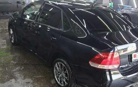 Volkswagen Polo VI (EU Market), 2013 год, 900 000 рублей, 2 фотография