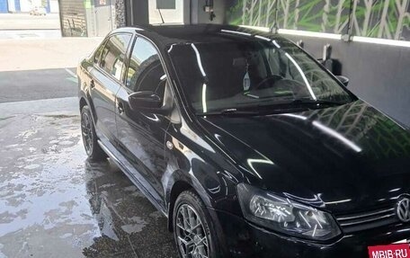Volkswagen Polo VI (EU Market), 2013 год, 900 000 рублей, 4 фотография
