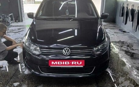 Volkswagen Polo VI (EU Market), 2013 год, 900 000 рублей, 3 фотография