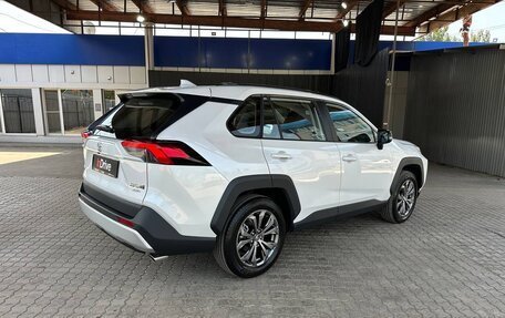 Toyota RAV4, 2025 год, 3 850 000 рублей, 6 фотография