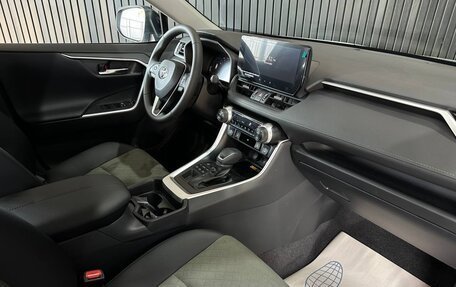 Toyota RAV4, 2025 год, 3 850 000 рублей, 14 фотография