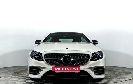 Mercedes-Benz E-Класс, 2019 год, 4 305 000 рублей, 2 фотография