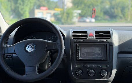 Volkswagen Jetta VI, 2006 год, 630 000 рублей, 10 фотография