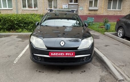 Renault Laguna III рестайлинг, 2007 год, 745 000 рублей, 2 фотография