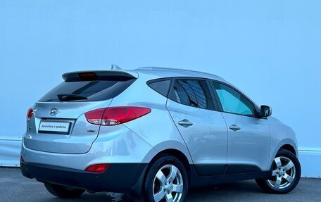 Hyundai ix35 I рестайлинг, 2013 год, 1 147 700 рублей, 2 фотография