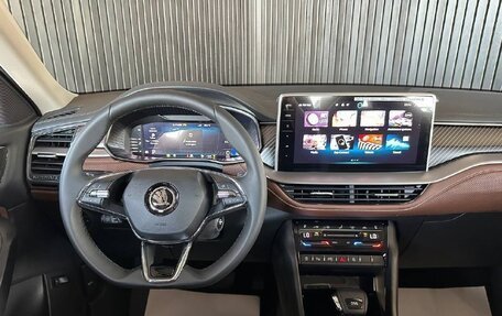 Skoda Kodiaq I, 2023 год, 3 900 000 рублей, 13 фотография