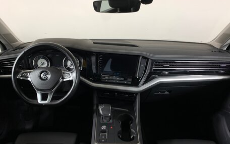 Volkswagen Touareg III, 2018 год, 4 875 000 рублей, 12 фотография