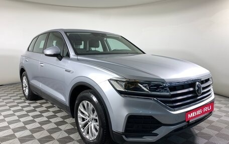 Volkswagen Touareg III, 2018 год, 4 875 000 рублей, 3 фотография