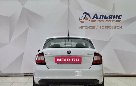 Skoda Rapid I, 2018 год, 990 000 рублей, 4 фотография
