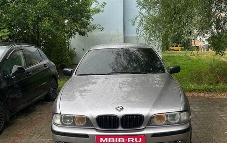 BMW 5 серия, 1998 год, 790 000 рублей, 1 фотография