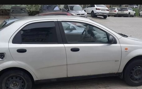 Chevrolet Aveo III, 2004 год, 150 000 рублей, 4 фотография