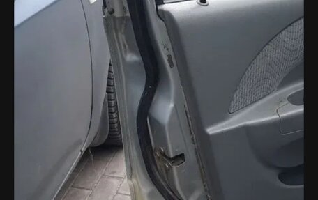 Chevrolet Aveo III, 2004 год, 150 000 рублей, 5 фотография