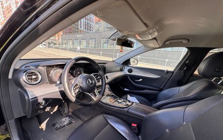Mercedes-Benz E-Класс, 2018 год, 1 750 000 рублей, 7 фотография