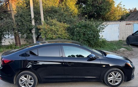 Hyundai Elantra VI рестайлинг, 2019 год, 1 620 000 рублей, 6 фотография