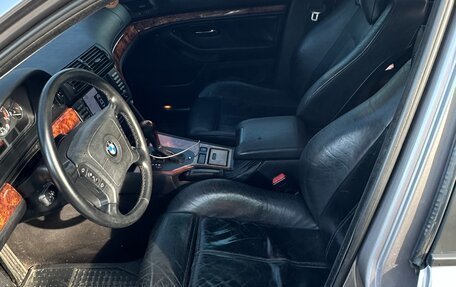 BMW 5 серия, 1998 год, 790 000 рублей, 7 фотография