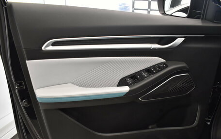 Geely Emgrand, 2024 год, 2 483 990 рублей, 5 фотография