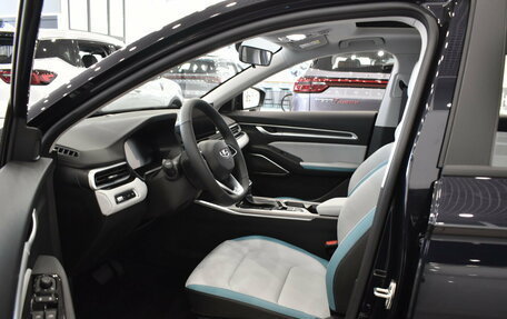 Geely Emgrand, 2024 год, 2 483 990 рублей, 6 фотография