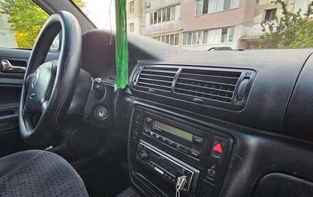 Volkswagen Passat B5+ рестайлинг, 1998 год, 600 000 рублей, 11 фотография