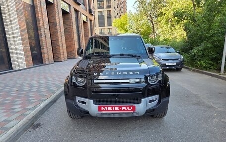 Land Rover Defender II, 2022 год, 5 600 000 рублей, 2 фотография
