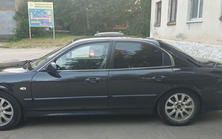 Hyundai Sonata IV рестайлинг, 2011 год, 650 000 рублей, 2 фотография