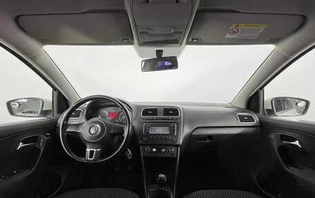 Volkswagen Polo VI (EU Market), 2013 год, 710 000 рублей, 10 фотография
