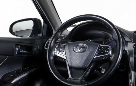 Toyota Camry, 2017 год, 2 091 000 рублей, 18 фотография