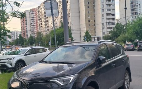 Toyota RAV4, 2018 год, 3 400 000 рублей, 1 фотография